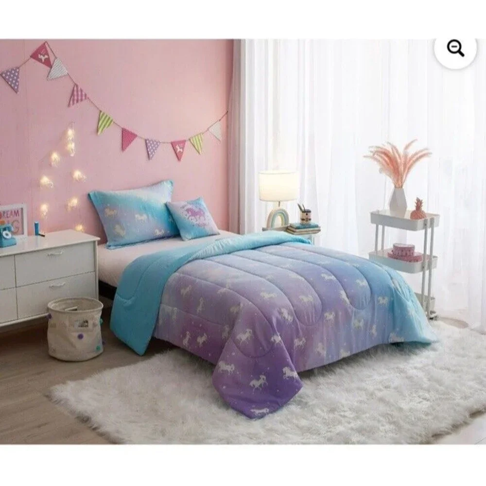 NWT YOUR ZONE GLOW‎ IN THE DARK 5 Pieces COMFORTER SET—SIZE TWIN